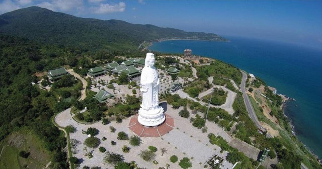 Le Hoang Beach Hotel Danang Exterior foto